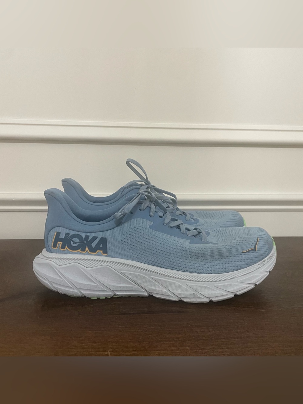 Hoka Men’s Arahi 7 Wide Stability Shoe
